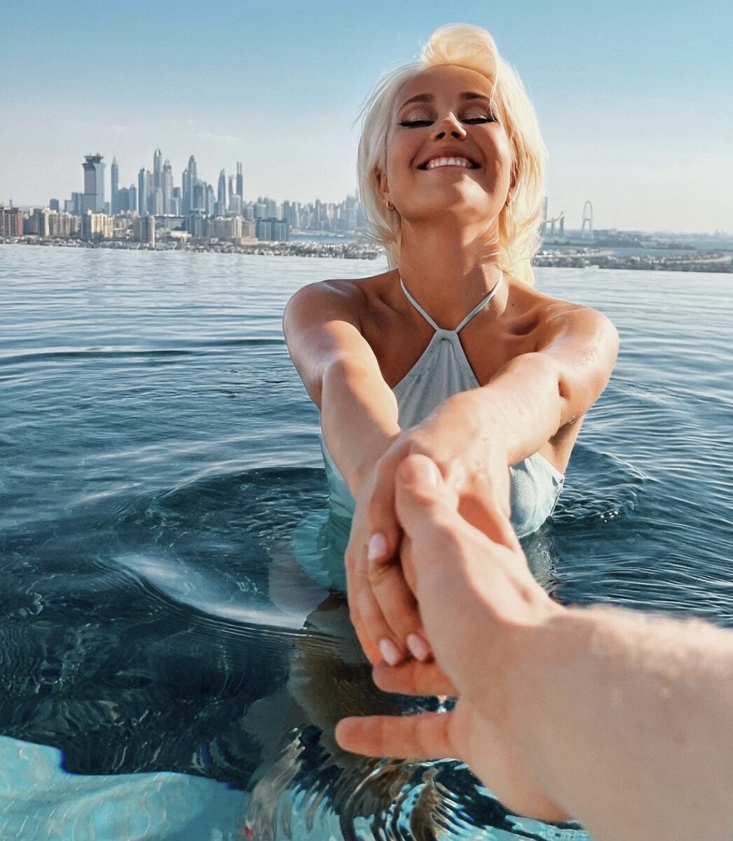     Певица перестала скрывать новый роман Фото: соцсети