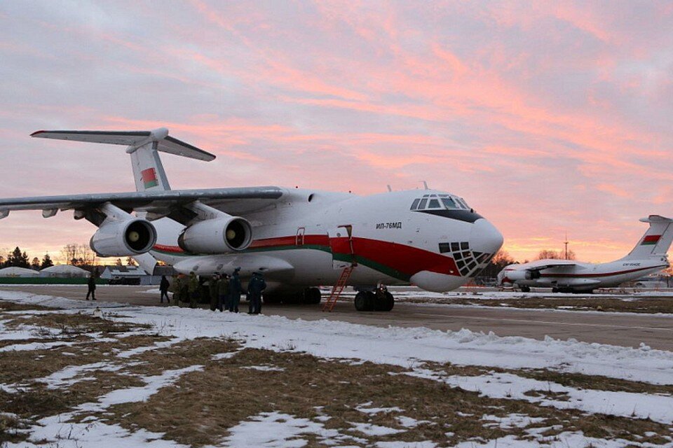     Гуманитарный груз из Беларуси будет доставлен в Турцию. Фото: Министерство обороны Республики Беларусь.