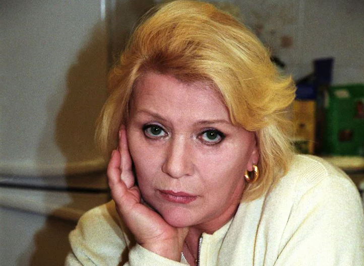 Галине Польских в настоящее время 83 года, популярная актриса остаётся востребована в российском кинематографе, ведёт активный образ жизни.-3-3