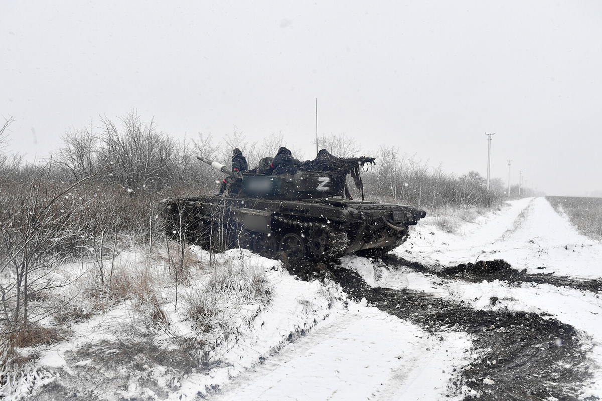 Боевая работа танка Т-72 вооруженных сил РФ в южном секторе специальной военной операции, февраль 2023 года / Фото: РИА Новости