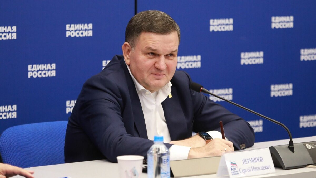     В ходе круглого стола, который был подготовлен Экспертным институтом социальных исследований (ЭИСИ), члены политических партий Российской Федерации и эксперты-политологи обсудили подготовку к началу избирательной кампании 2023 года.