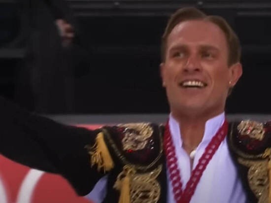     РОман Костомаров. Фото: скриншот выступления