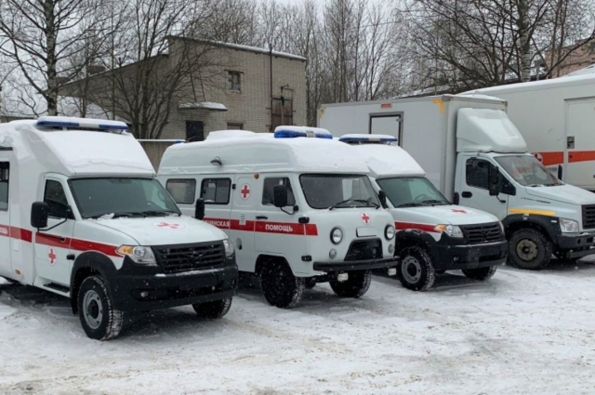    Девять новых машин скорой помощи привезли в Карелию