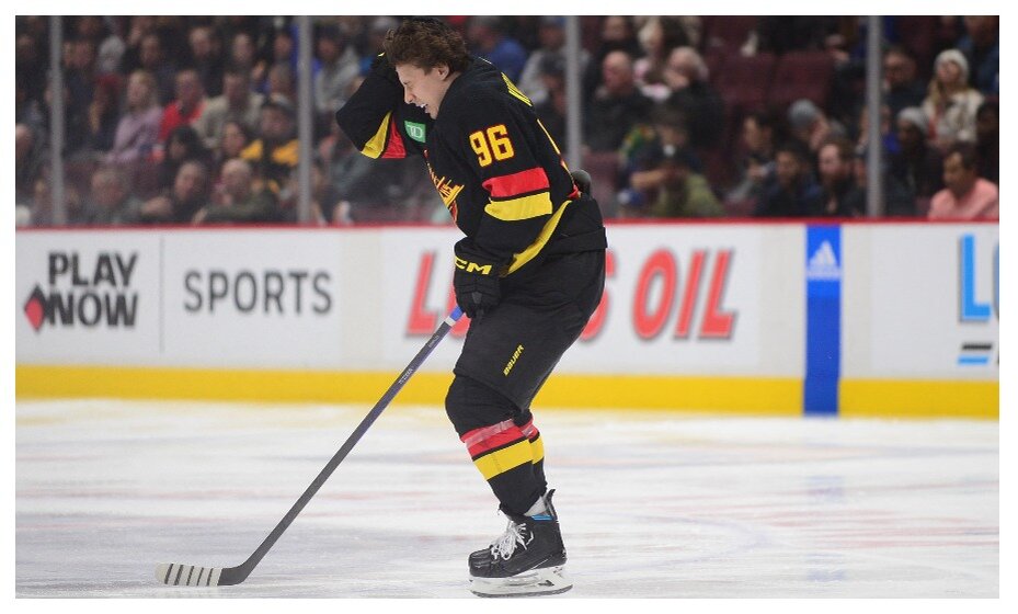    Кузьменко отметился одной заброшенной шайбой. Фото: Reuters