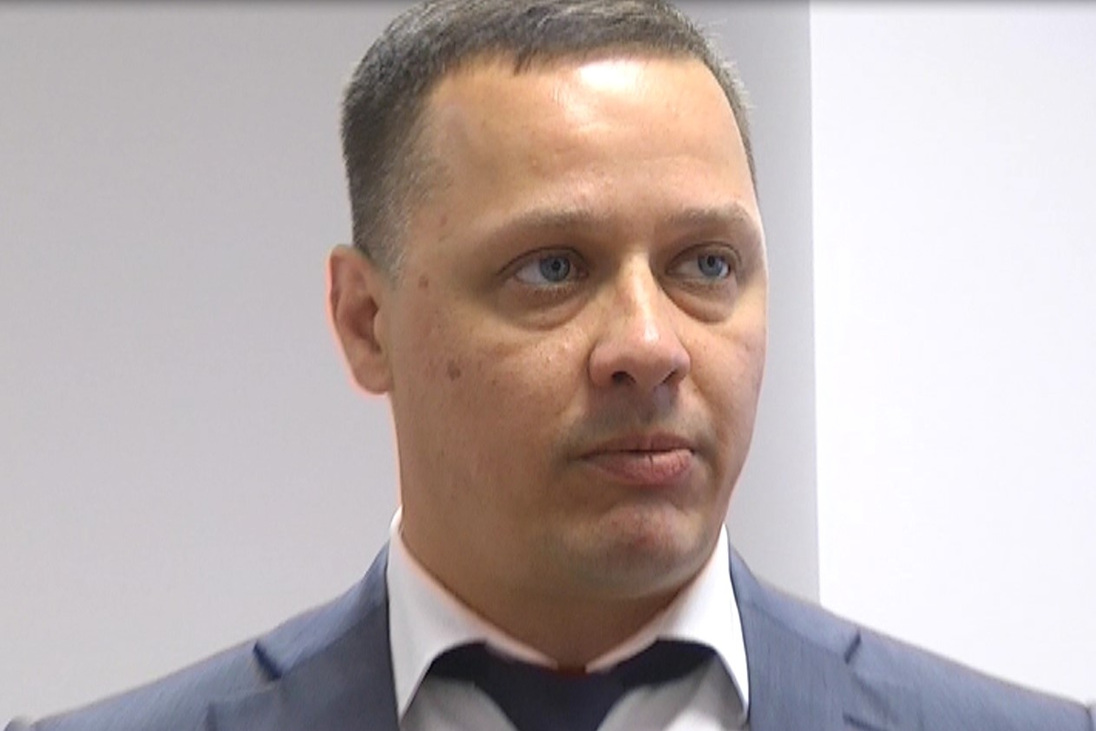 Александр Колесников хоккеист