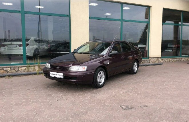 Toyota Carina E 