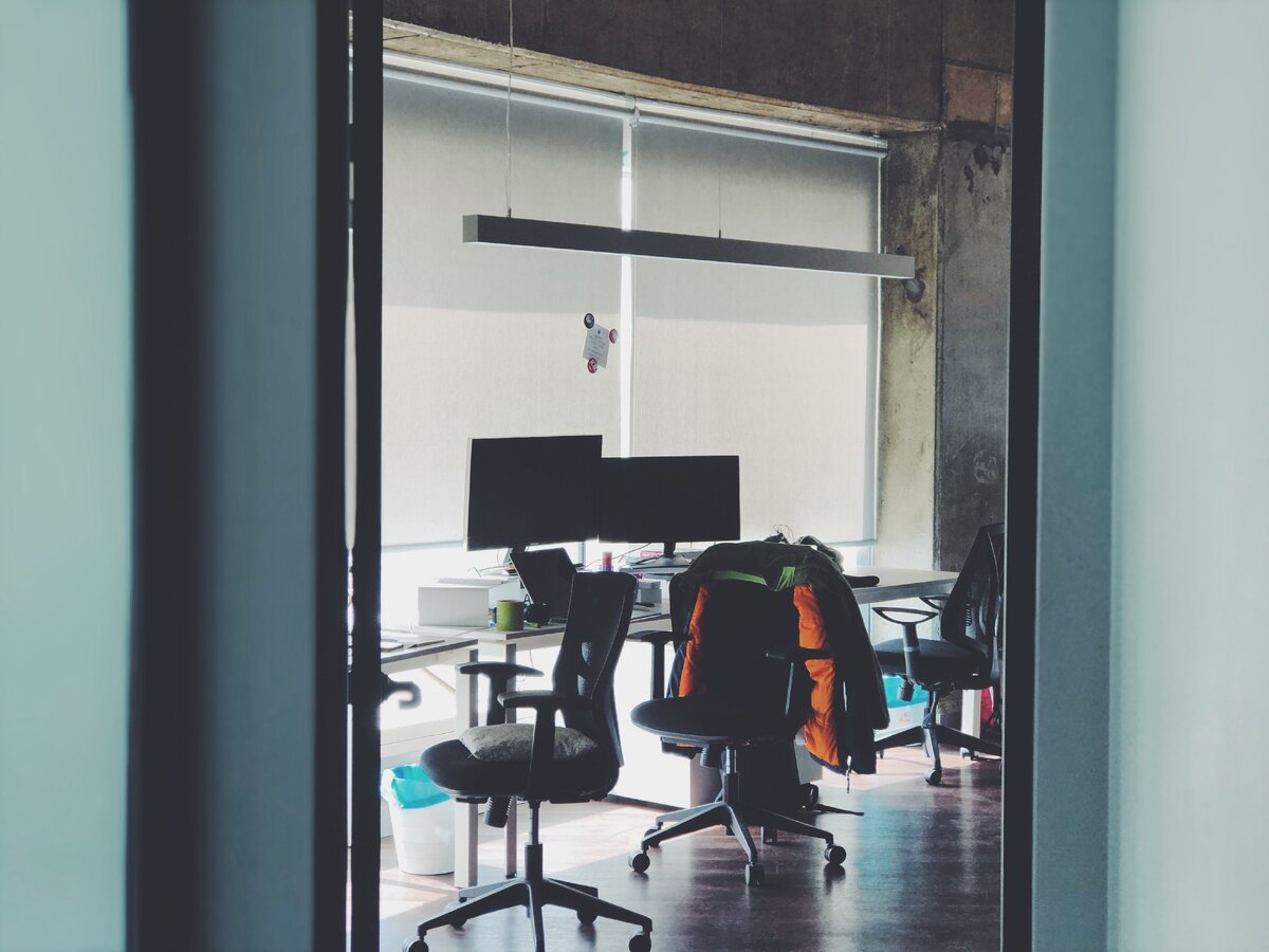 Март 2020. Пустые офисы