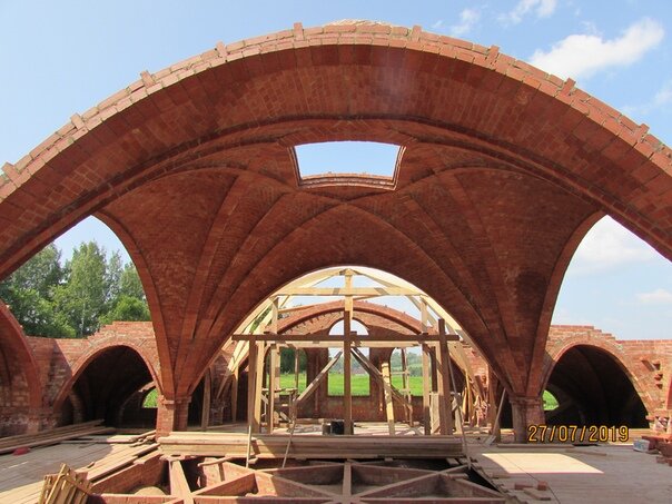 Кирпичный свод на нервюрах, строительство
