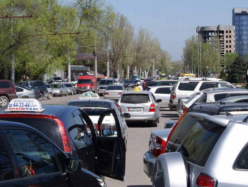 на улицах Бишкека.(фото из интернета)