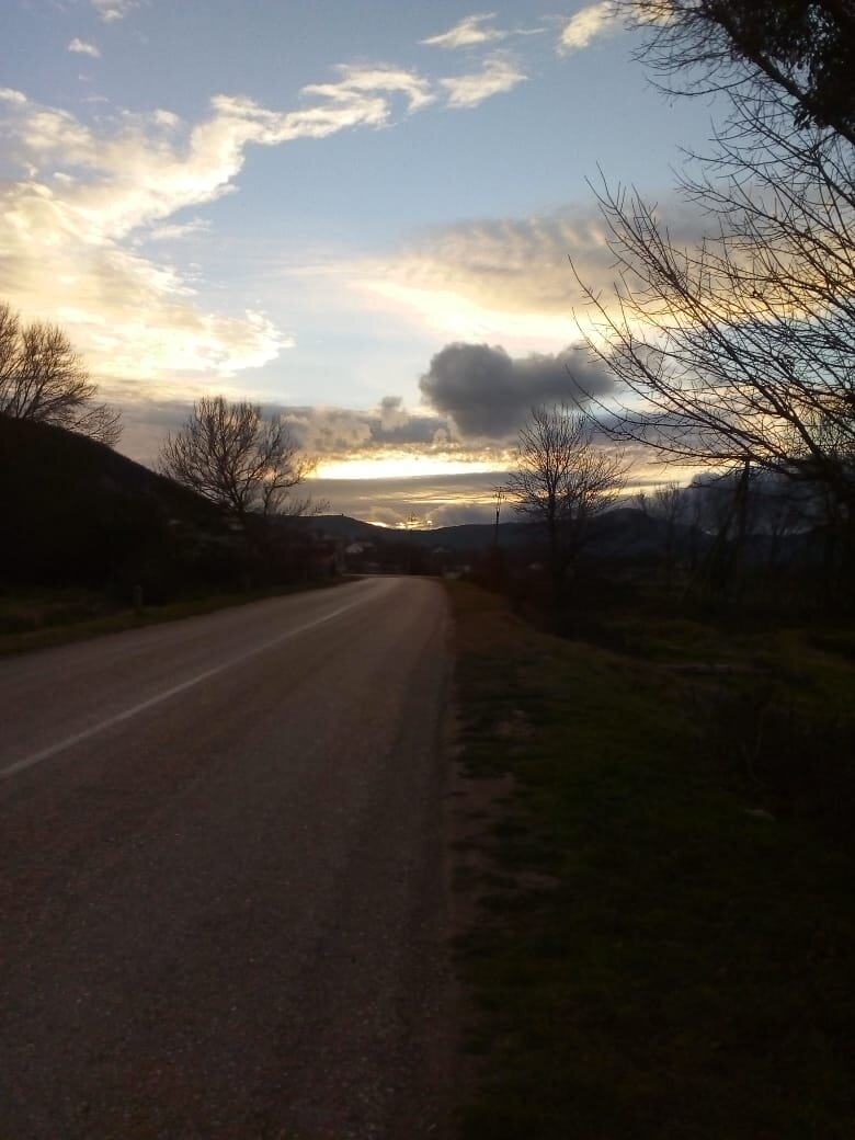 Дорога между селами Байдарской долины