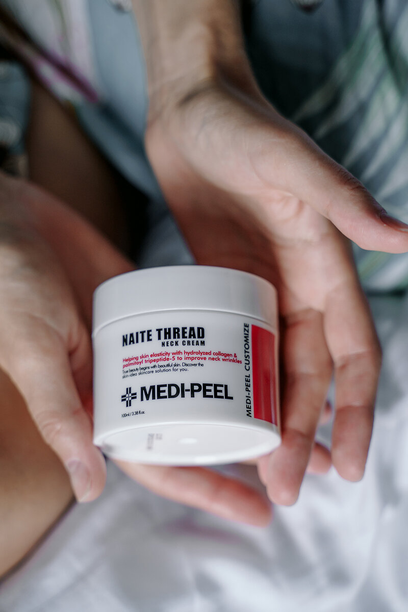 MEDI-PEEL  Naite Thread Neck Cream