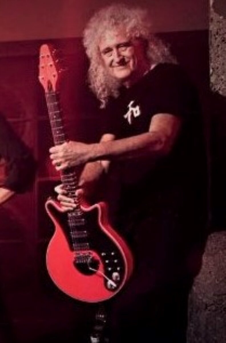 Самая розовая гитара