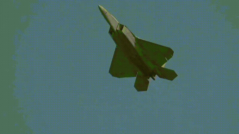 Фигуры высшего пилотажа F-22