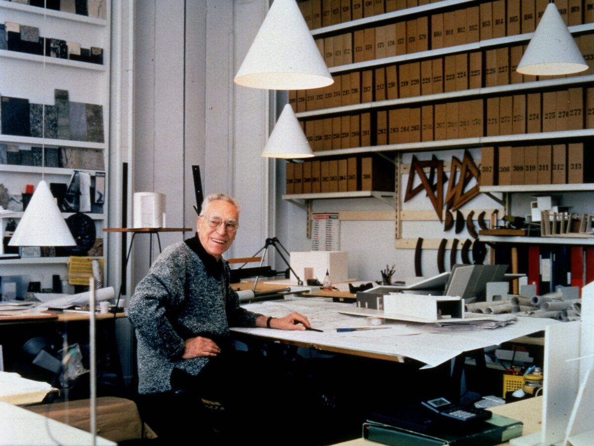 Акилле Кастильони (Achille Castiglioni)