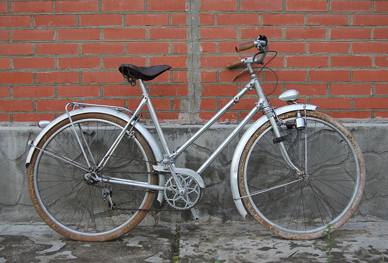 Велосипед Caminargent "Touriste Dame Grand Luxe" 1949 года из коллекции Веломузея Андрея Мятиева.