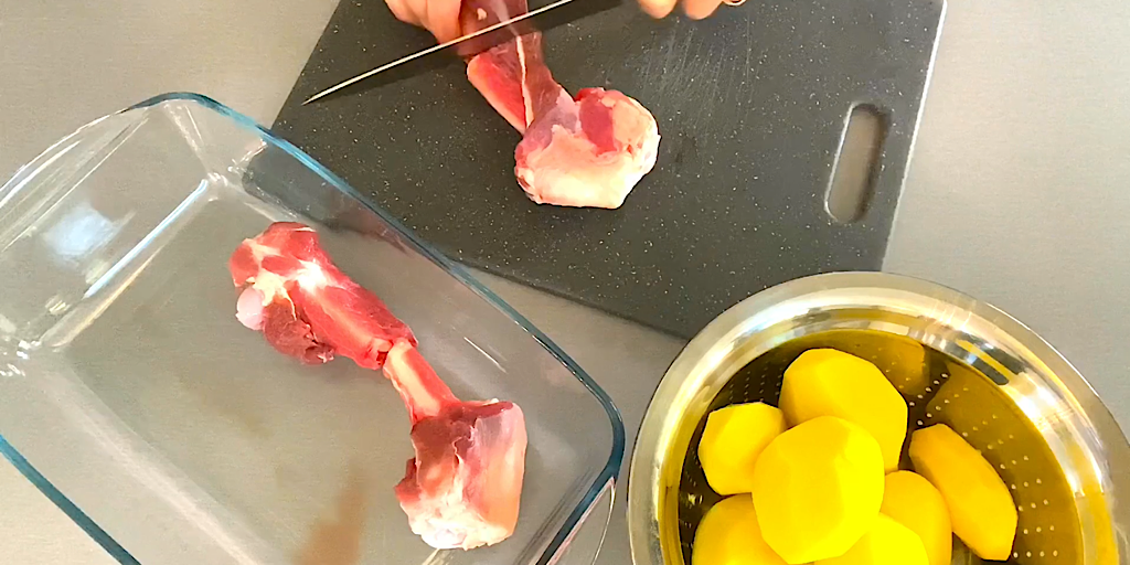 Можно их разрубить.