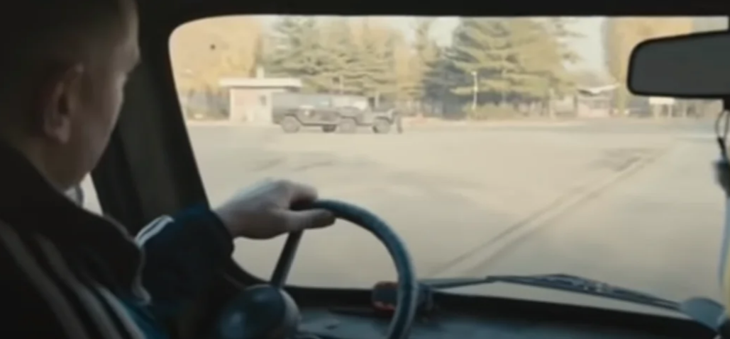 Кадр из фильма «Запретная зона». Источник: Яндекс.Картинки 