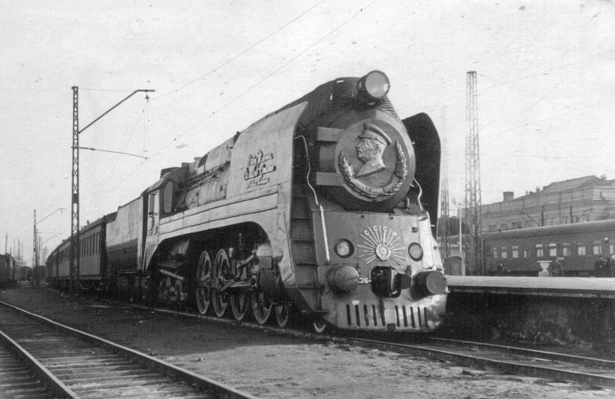 Паровоз 2-4-2 серии П36-0001, 1953 г.