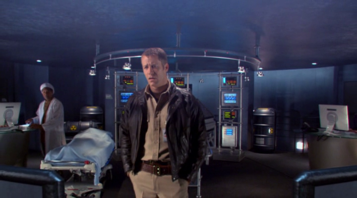 Кадр из сериала Эврика