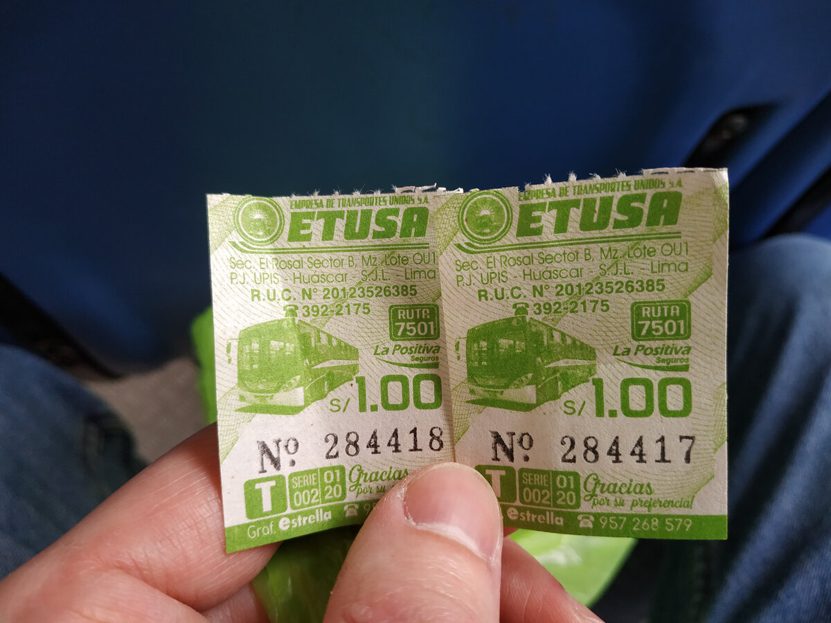 Автобусные билетики (листайте галерею, чтобы увидеть разные виды билетов)