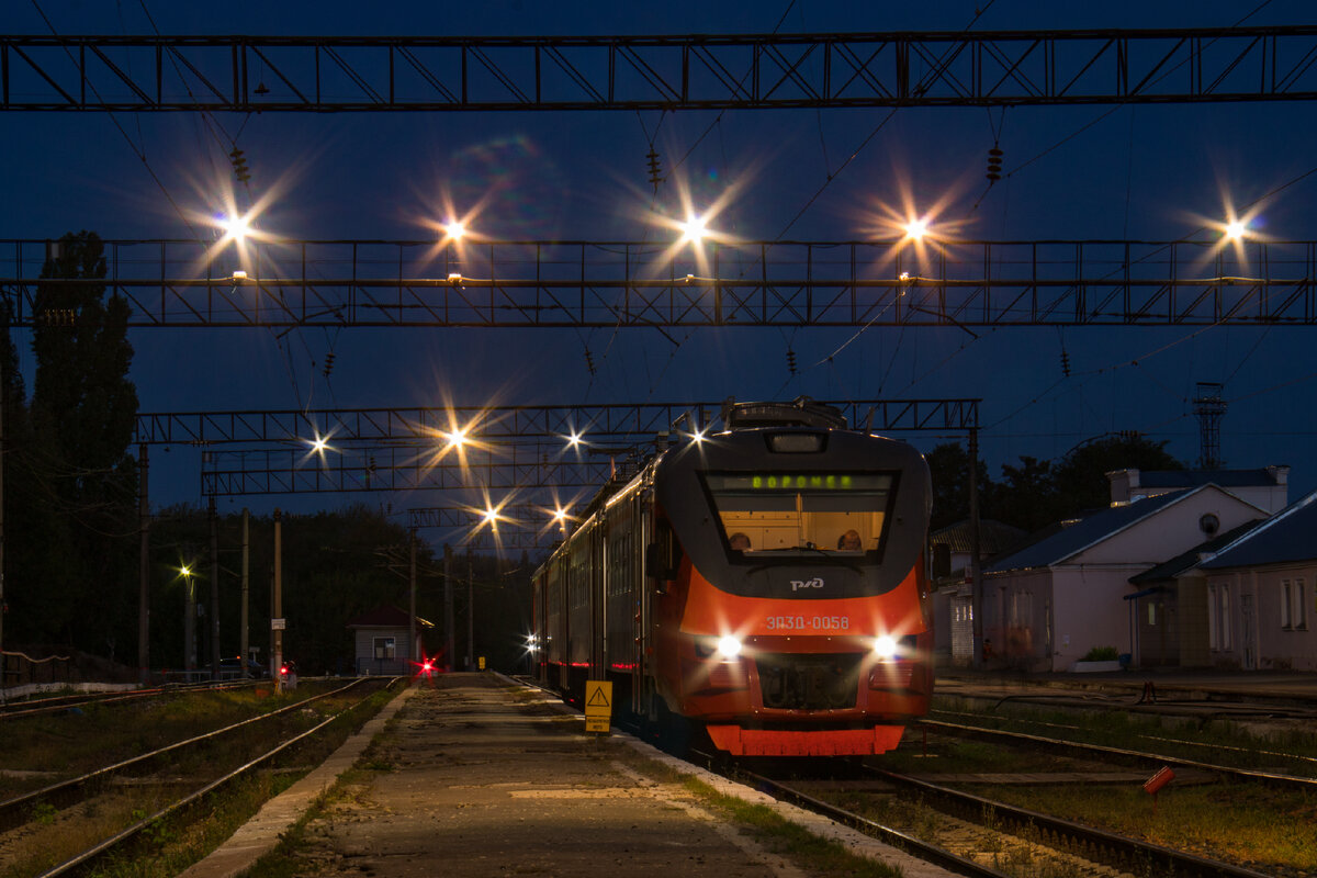ЖД станция Елец. Железнодорожный вокзал Елец. Эп3д 0058.