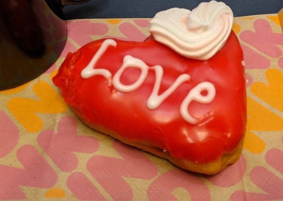 Говорят, что пончик был вкусный 