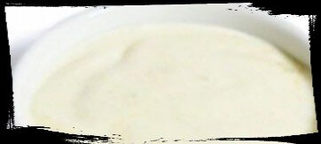 Столовую ложку муки поджарить в кастрюле с таким же количество масла, развести двумя стаканами рыбного бульона и варить соус 7-10 минут. Затем соус посолить, снять с огня, добавить лимонный сок или разведенную лимонную кислоту, кусочек сливочного масла, перемешать, чтобы масло соединилось с соусом, и процедить. Для рыбы в рассоле лимонный сок и лимонную кислоту заменить огуречным рассолом (1-2 столовые ложки).
Приятного аппетита!
Подписывайтесь на канал, ставьте лайки и не забывайте комментировать