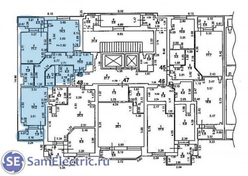 Поэтажный план трехкомнатной квартиры 49 (закрашена цветом)
