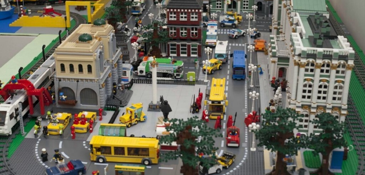 Город из конструктора LEGO