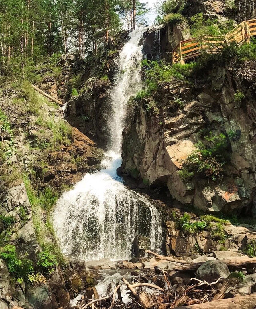 Камышлинский водопад