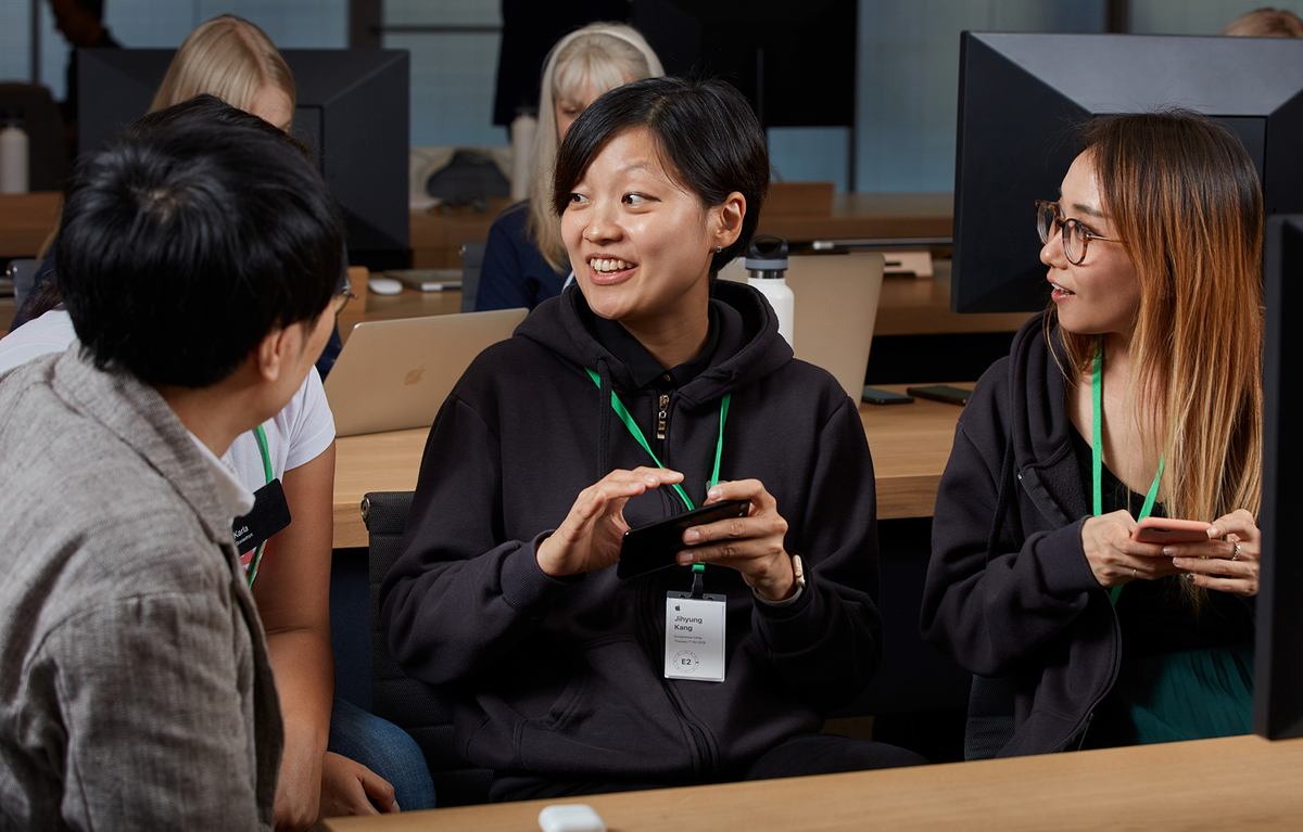 Программа Apple Entrepreneur Camp