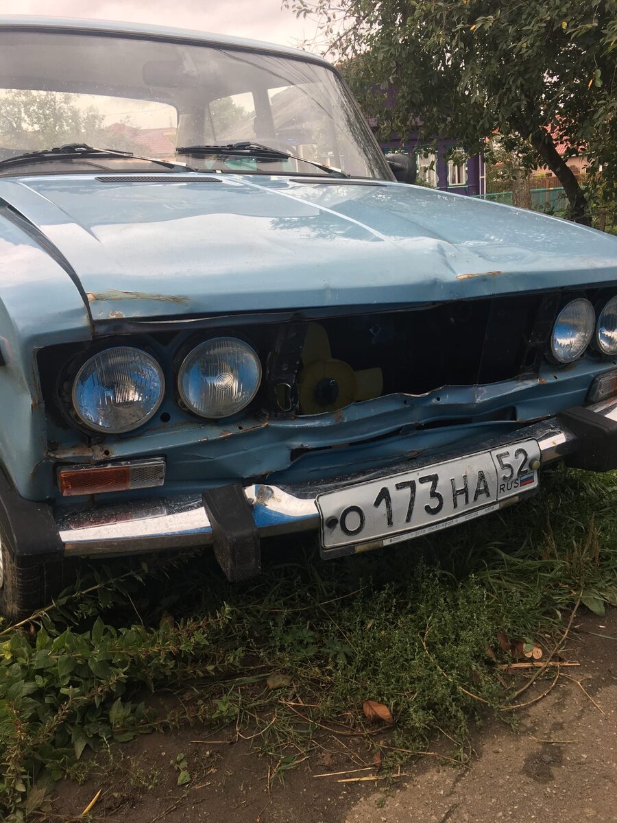 Капот так и не начал закрываться