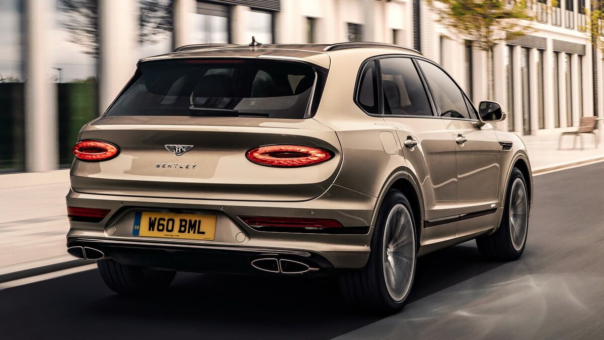 Новый Bentley Bentayga Hybrid