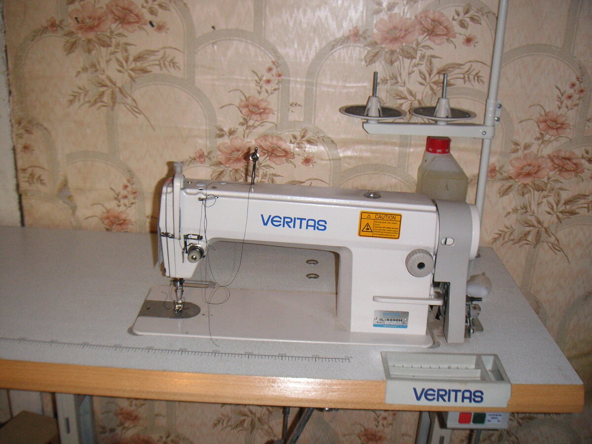 Вот та самая швейная машина