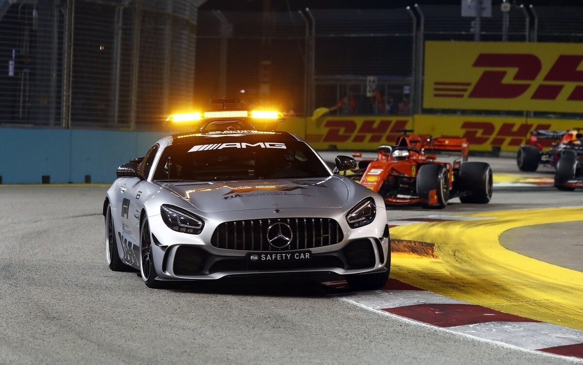 Mercedes AMG gt r Safety car