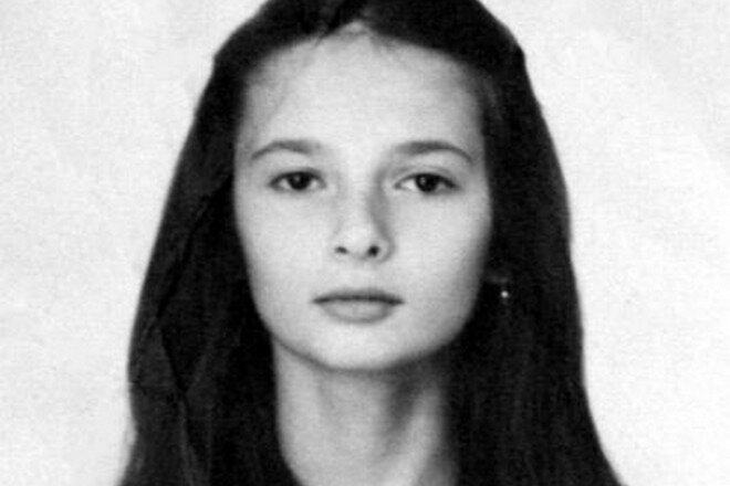 Виктория в юности