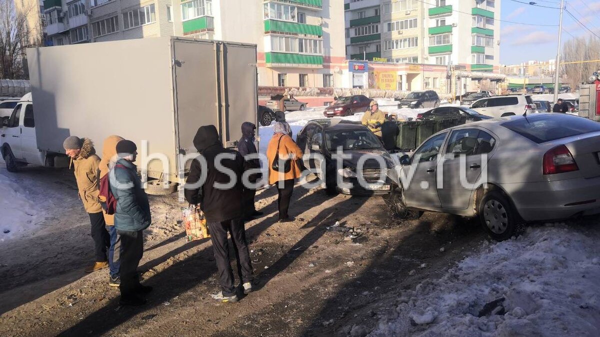 В результате ДТП в Заводском районе пострадали двое человек | ЧП Саратов |  Дзен