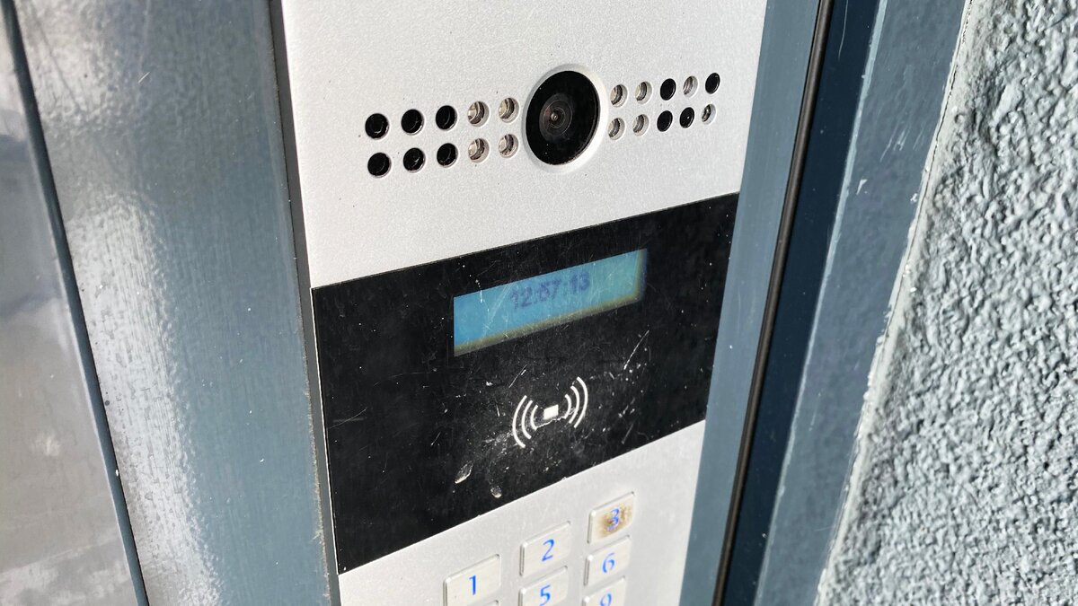 Как обманывают системы видеонаблюдения. Можно ли выдать себя за другого ...