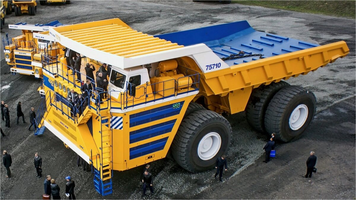 В автомобили БЕЛАЗ устанавливают реле поворотов РС951А 