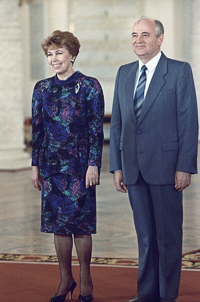 56-летняя Раиса Горбачева во время визита Рональда Рейгана в Москву, 1988 год, фото www.commons.wikimedia.org