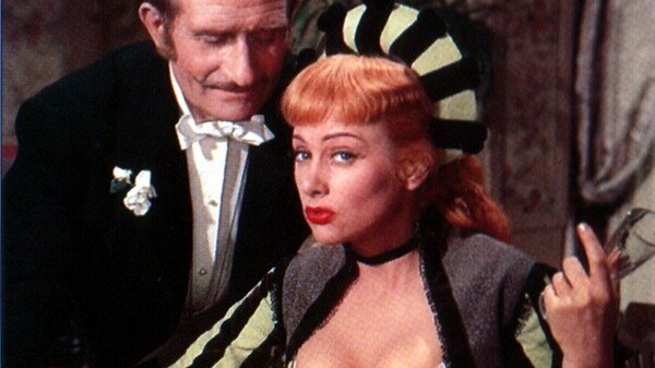                            Кадр из одного из фильмов по мотивам романа Золя