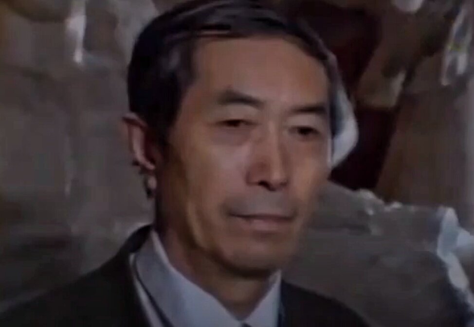 Доктор Цзян Каньчжен.