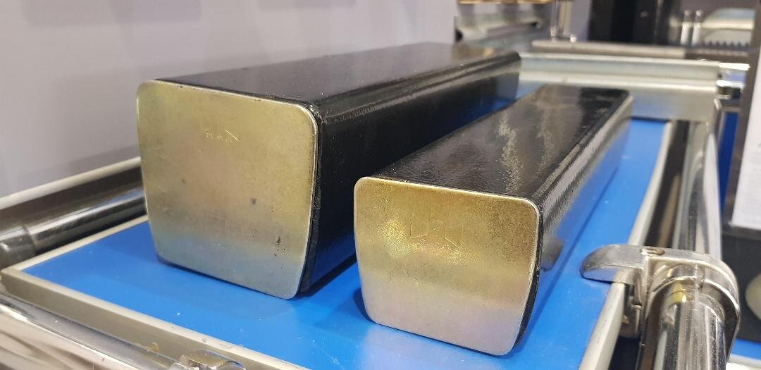 Слева балка до 700 кг, справа до 450 кг