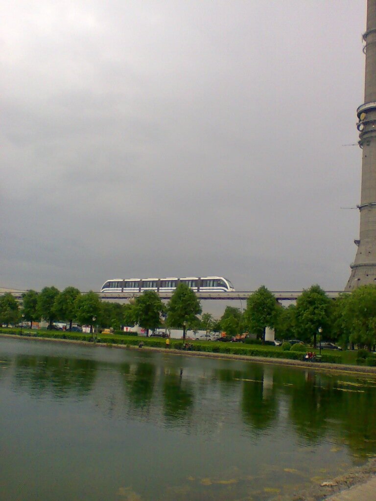 Останкинский пруд.