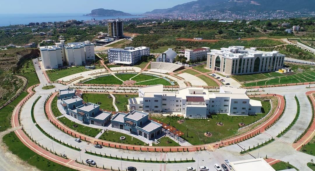 ALKÜ Üniversitesi -  Университет имени Алладина Кейкубата в Алании