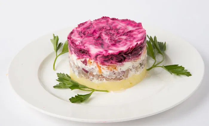 Бурые пятна не лучший фон для украшений