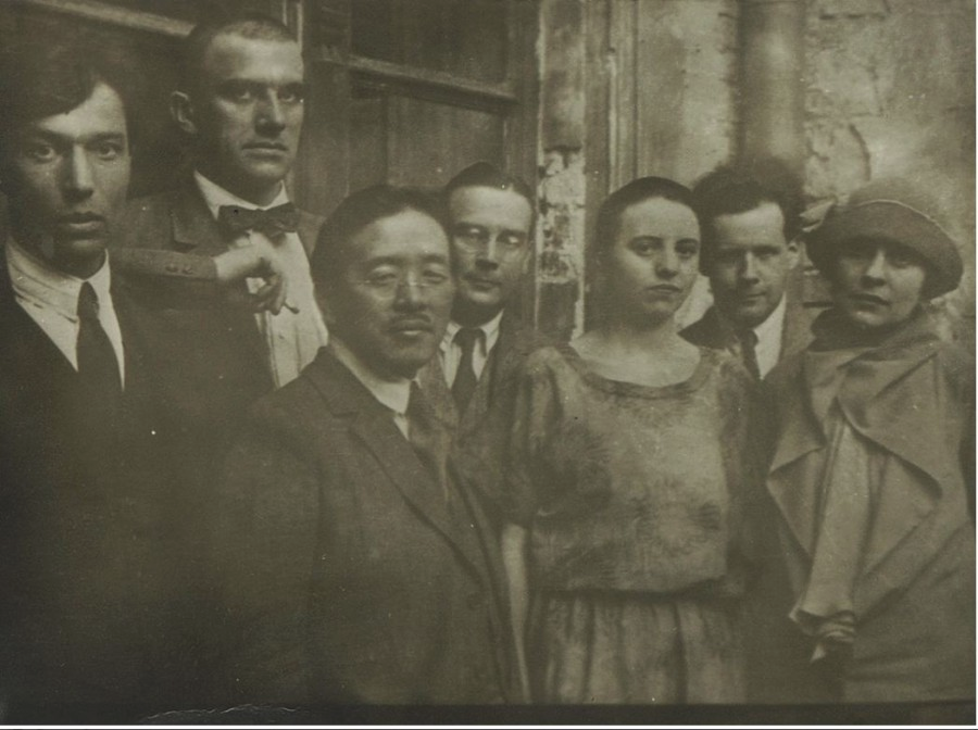 Друзья маяковского. Владимир маяковский революционер. Группа гилея футуристы. Борис пастернак эйзенштейн. Велимир хлебников давид бурлюк маяковский.