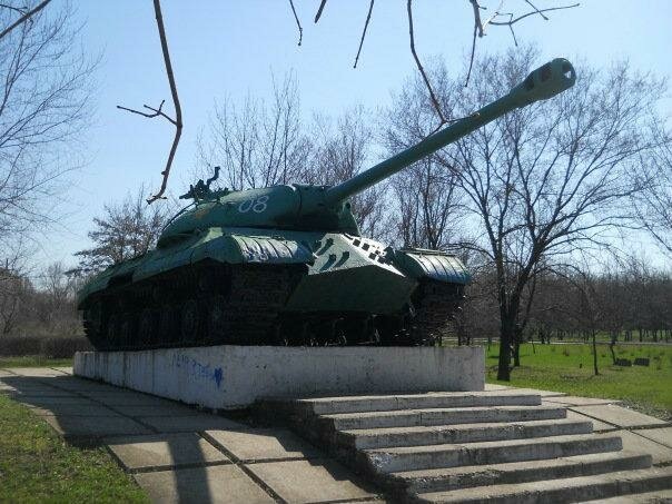 ИС-3 на постаменте в Константиновке. Источник фото: wikimapia.org