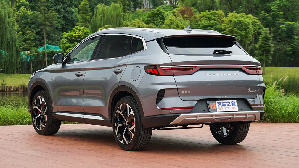 Бензиновая версия BYD Song Plus