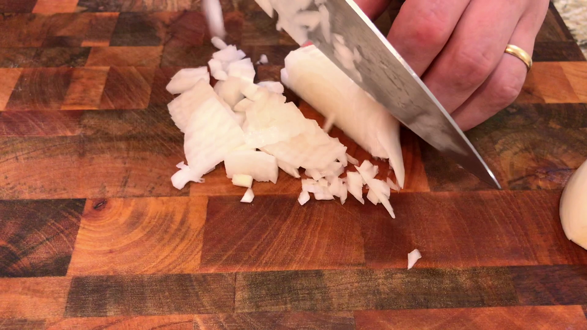 Луковые котлеты, простой рецепт. Блюдо из моего детства